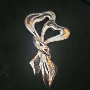 Elegant Silver-tone Heart-Shaped Women's Jewelry Signed Monet
